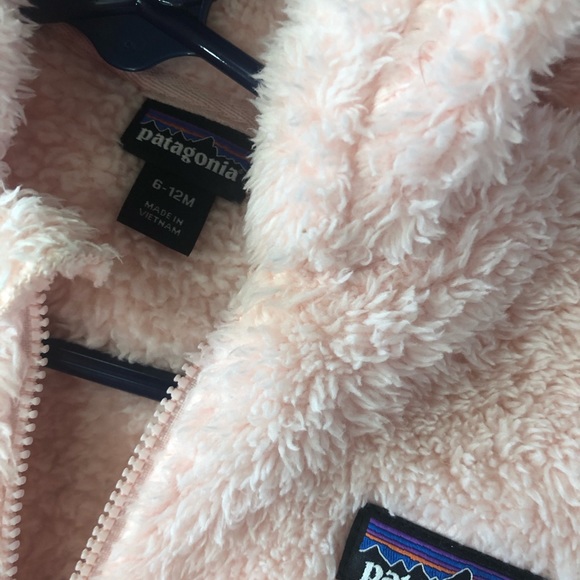 6-12 month Patagonia fleece - Picture 3 of 3